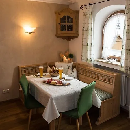 Apartment Gaestehaus Haller