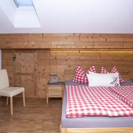 Daire Gastehaus Haller *